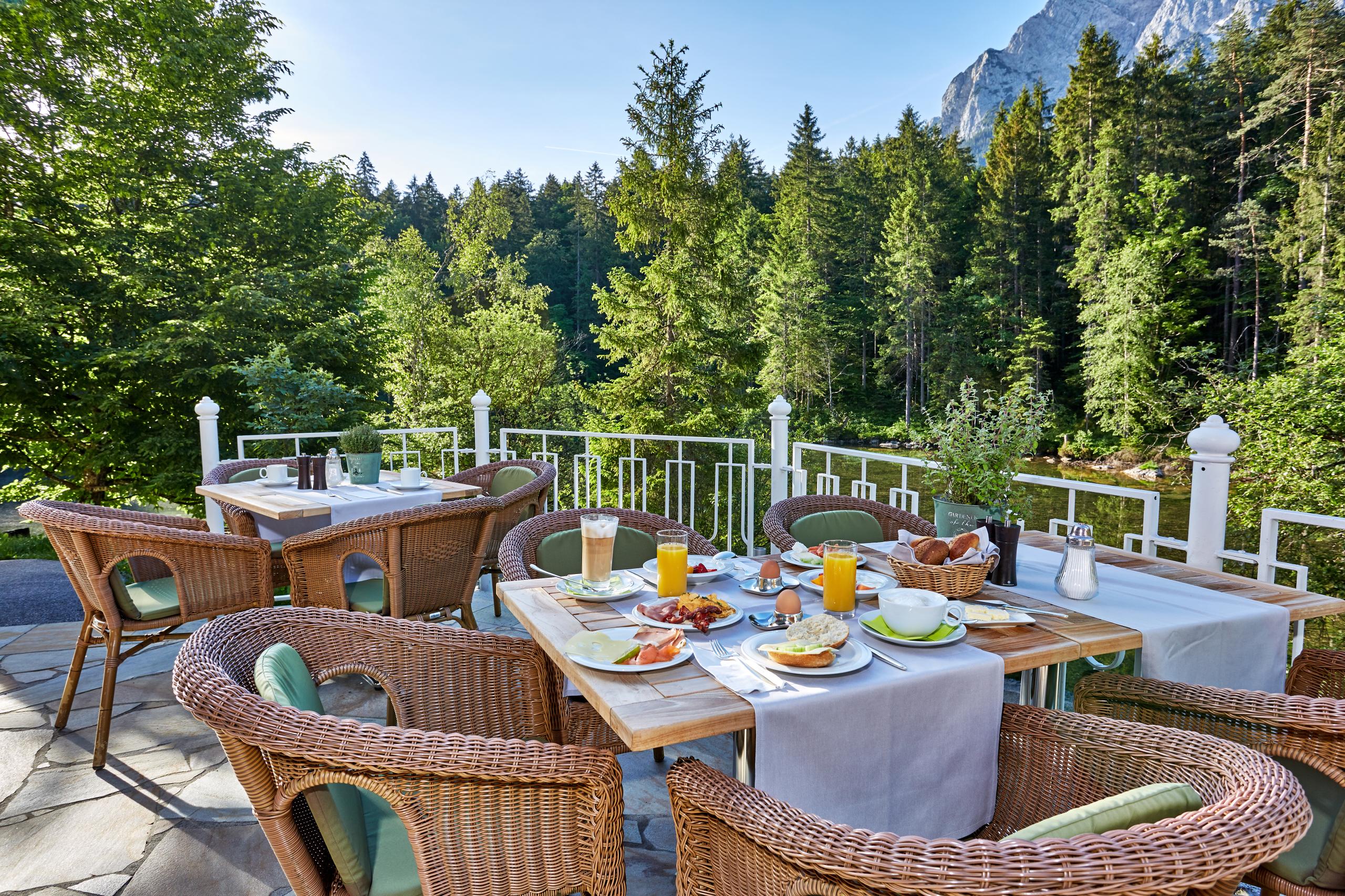 Hotel Am Badersee Grainau Exteriör bild